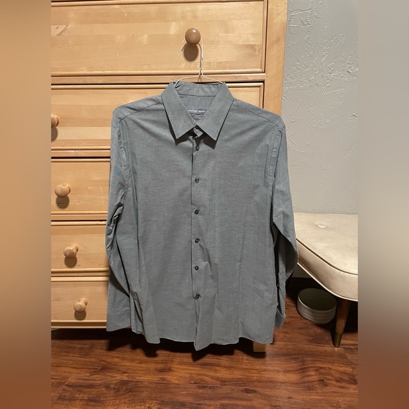 Misc. Men’s Dress Shirts - Picture 5 of 16